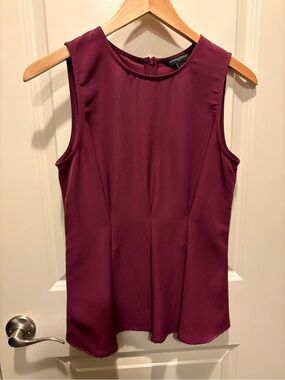 Banana Republic Sleeveless Silky Pleated Blouse- Wine